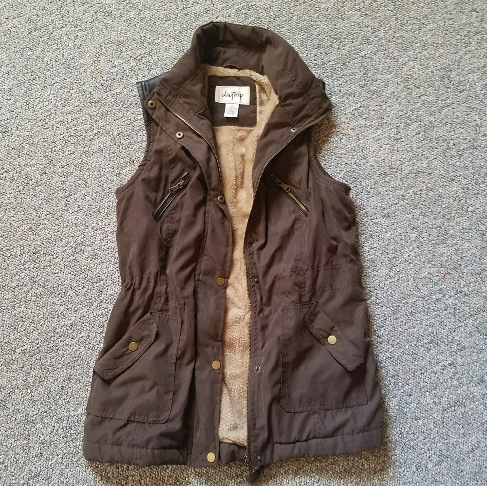 Soft and Comfortable Daytrip Vest
